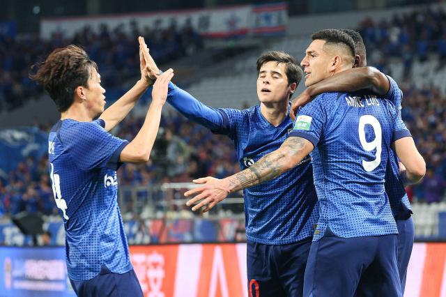 网页版登录-5连胜创队史最佳开局 申花火力全开冲击中超首冠